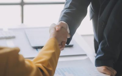 Rideaux vs. Stores : Comparatif des avantages et inconvénients de chaque option